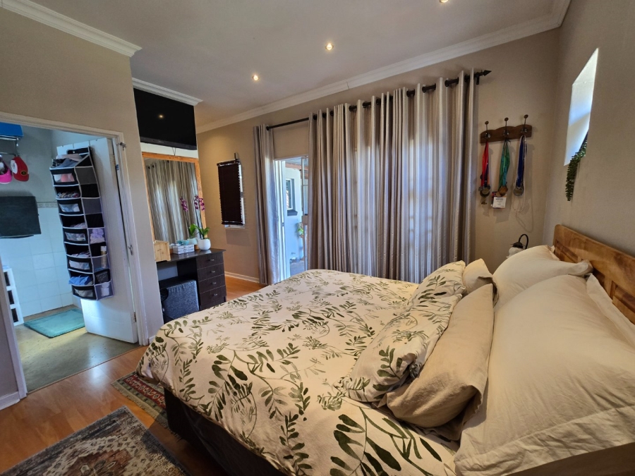 4 Bedroom Property for Sale in Dan Pienaar Free State